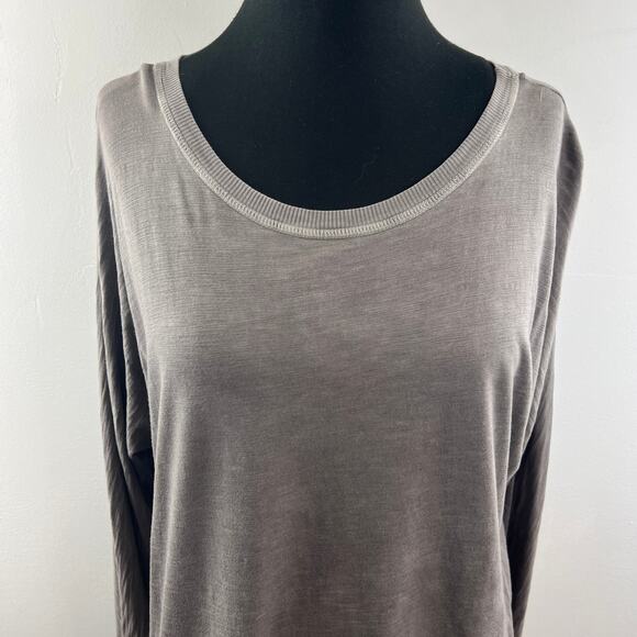 Tyler Jacobs For Feel The Piece Gray Top Cotton Round Neck Back Fringe Size XS/S - Picture 3 of 9
